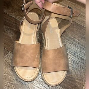 Soda brand brown platform sandals